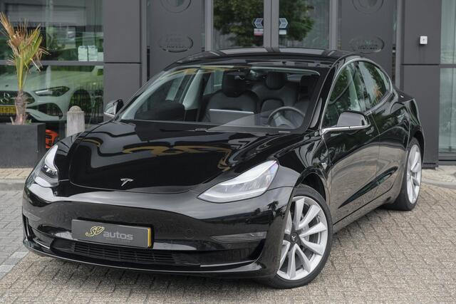 Tesla Model 3 Long Range 350pk AWD 75 kWh Panoramadak NLauto Leder Autopilot