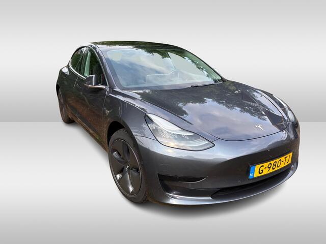 Tesla Model 3 Standard RWD Plus 60 kWh / Autopilot / Panoramadak / Camera / Premium Audio / 18'' / Leder