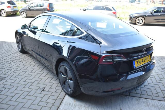 Tesla Model 3 Long Range AWD 75 kWh Wit Interieur