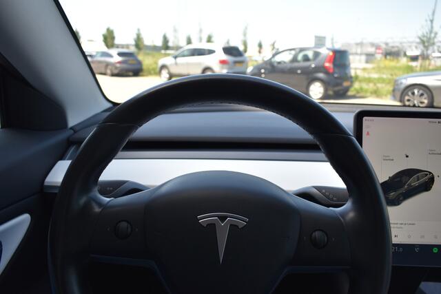 Tesla Model 3 Long Range AWD 75 kWh Wit Interieur