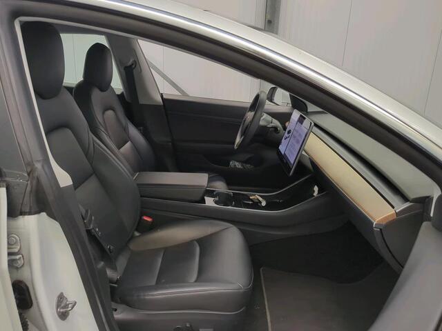 Tesla Model 3 Range Plus | Autopilot | Panorama | Leder | Navi | Camera |