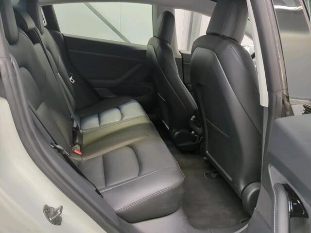 Tesla Model 3 Range Plus | Autopilot | Panorama | Leder | Navi | Camera |