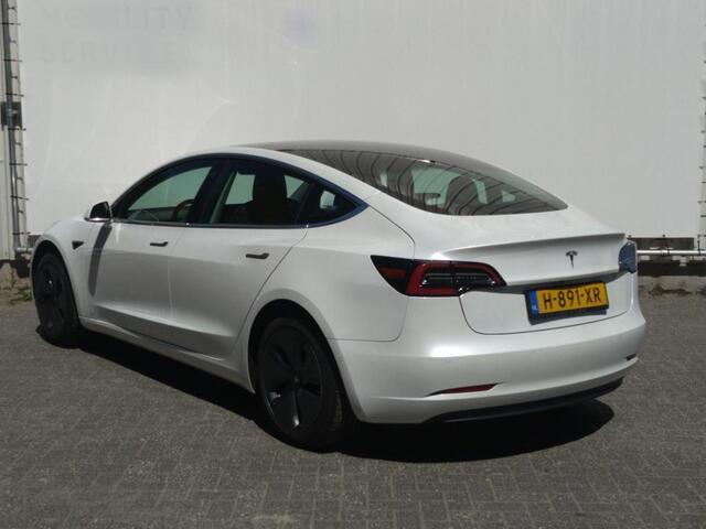 Tesla Model 3 Range Plus | Autopilot | Panorama | Leder | Navi | Camera |