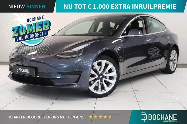 Tesla Model 3 Standard RWD Plus 60 kWh | Camera | Autopilot | Climate Control | Panoramadak | Trekhaak | 19" Lichtmetaal |