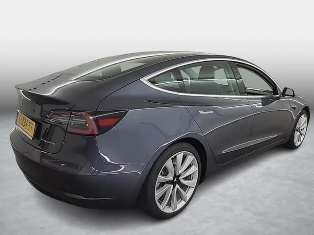 Tesla Model 3 Long Range AWD 75 kWh | Trekhaak | All season | SOH 88% | LM 19 inch |