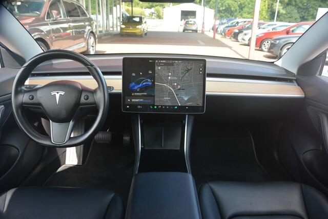Tesla Model 3 Long Range AWD 75 kWh | Navigatie | Autopilot | Camera | NL auto!! |