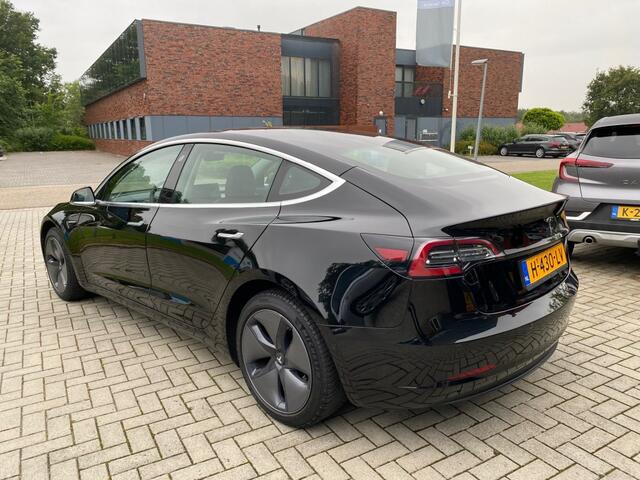 Tesla Model 3 STND.RWD PLUS 60 KWH