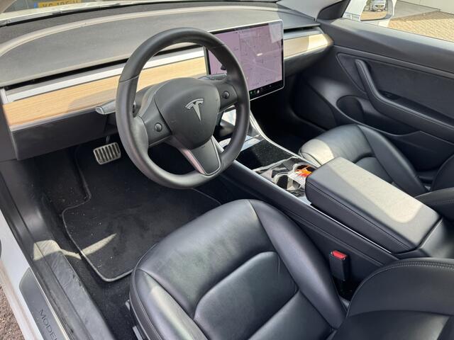 Tesla Model 3 Standard RWD Plus 60 kWh