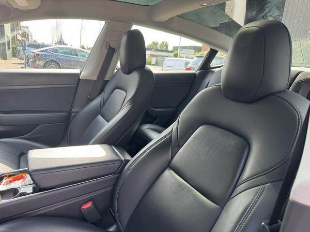 Tesla Model 3 Standard RWD Plus 60 kWh