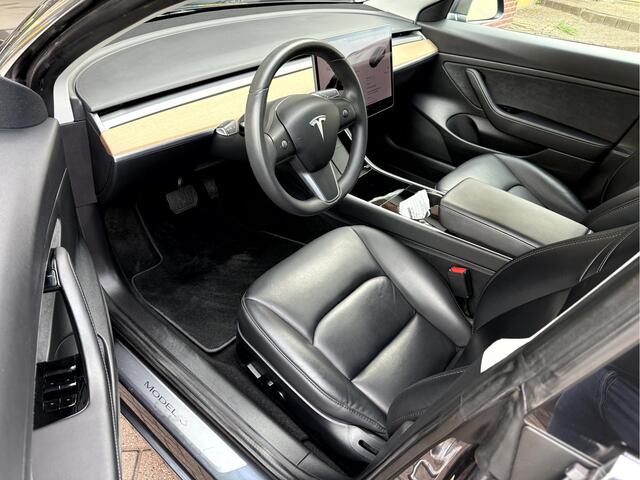 Tesla Model 3 Standard RWD Plus 60 kWh Panoramadak, 19''Lmv, Camera