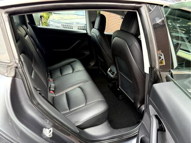 Tesla Model 3 Standard RWD Plus 60 kWh Panoramadak, 19''Lmv, Camera