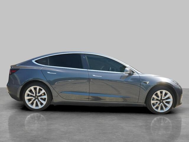 Tesla Model 3 Standard RWD Plus 60 kWh | 19'' Sportvelgen