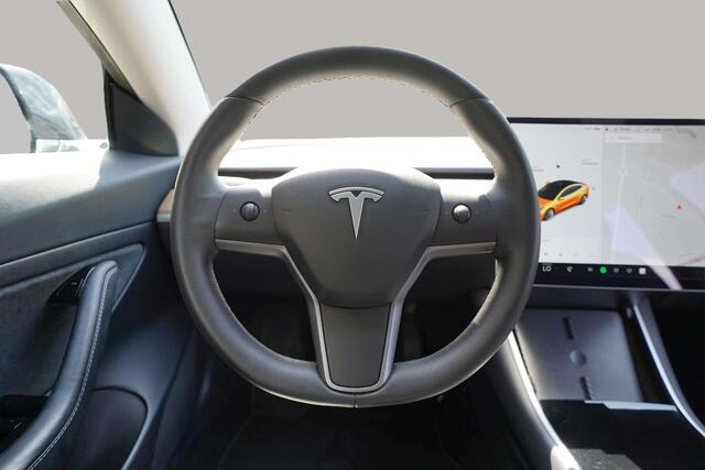 Tesla Model 3 Standard RWD Plus 60 kWh | 19'' Sportvelgen