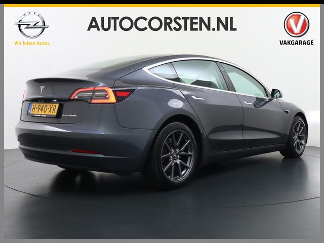 Tesla Model 3 Long Range AWD 75kWh 463PK Lmv FSD-3 Computer Premium Audio AutoPilot Panoramadak Camera's Leer Adaptive-Cruise-Control+Stop&Go Pdc Dual-Ecc Dual-Motor Keyless 4WD Stoel en achterbank verwarming Elektr.Stoelen+Memory+Easy-Entry WiFi 1e Eigenaar Origineel 