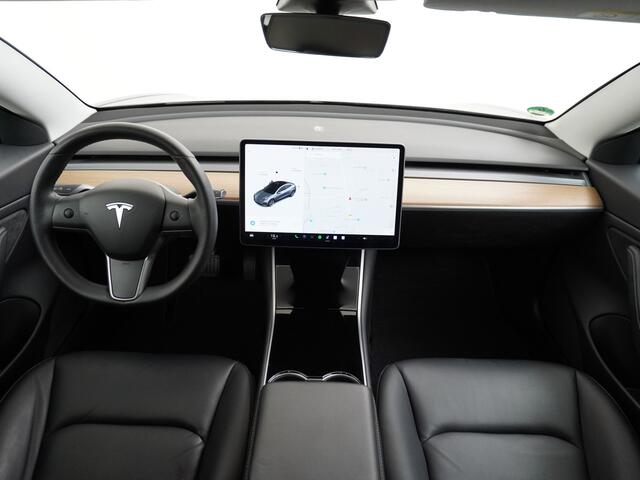 Tesla Model 3 Long Range AWD 75kWh 463PK Lmv FSD-3 Computer Premium Audio AutoPilot Panoramadak Camera's Leer Adaptive-Cruise-Control+Stop&Go Pdc Dual-Ecc Dual-Motor Keyless 4WD Stoel en achterbank verwarming Elektr.Stoelen+Memory+Easy-Entry WiFi 1e Eigenaar Origineel 