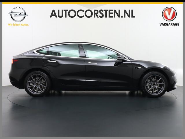 Tesla Model 3 RWD SR+ 60kWh 325PK TREKHAAK FSD 3-Computer 18" AutoPilot Leder PanoDak Adaptive-Cruise Lmv Camera's Elektr.-Stuur+Stoelen+Spiegels+Geheugen+Easy-Entry+Verwarmde stoelen Park assistent PDC WIFI Lane-Assist Speed-Assist Navi LED Comfortstoelen ACC DAB Voor