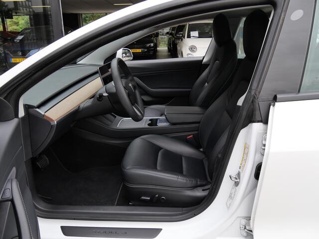 Tesla Model 3 Long Range AWD 75 kWh Facelift MY21 Autopilot3 Warmtepomp Trekhaak PremiumAudio 360Camera
