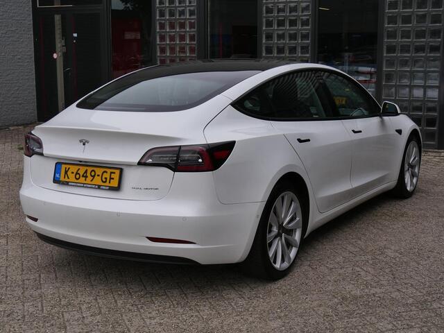 Tesla Model 3 Long Range AWD 75 kWh Facelift MY21 Autopilot3 Warmtepomp Trekhaak PremiumAudio 360Camera
