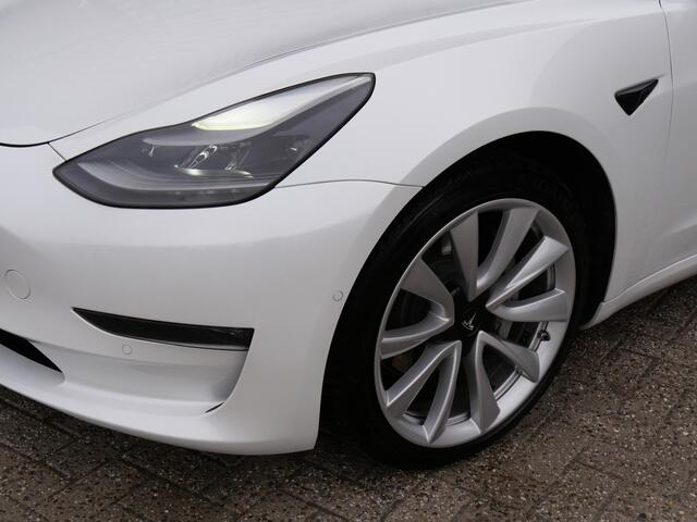 Tesla Model 3 Long Range AWD 75 kWh Facelift MY21 Autopilot3 Warmtepomp Trekhaak PremiumAudio 360Camera