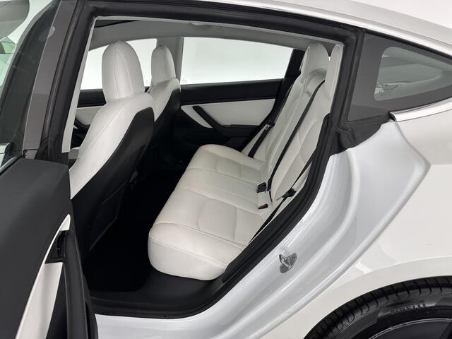 Tesla Model 3 Long Range AWD 75 kWh [ 3-Fase ] (INCL-BTW) Aut. *PANO | AUTO-PILOT | LUXURY-LEATHER | TOWBAR | KEYLESS | FULL-LED | MEMORY-PACK | SURROUND-VIEW | DAB | CARPLAY | DIGI-COCKPIT | LANE-ASSIST | COMFORT-SEATS | 18"ALU*