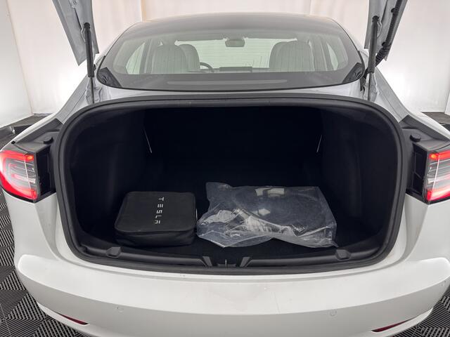Tesla Model 3 Long Range AWD 75 kWh [ 3-Fase ] (INCL-BTW) Aut. *PANO | AUTO-PILOT | LUXURY-LEATHER | TOWBAR | KEYLESS | FULL-LED | MEMORY-PACK | SURROUND-VIEW | DAB | CARPLAY | DIGI-COCKPIT | LANE-ASSIST | COMFORT-SEATS | 18"ALU*