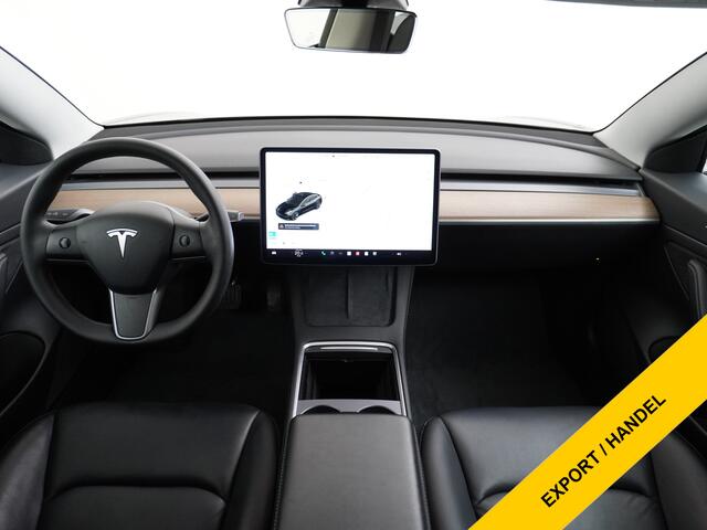 Tesla Model 3 RWD SR+ Nwe Model 60kWh LFP 283 PK Trekhaak Warmtepomp Elektr.A-klep FSD-3 Sentry Mode Bankverwarmd FSD 18" Premium Luidspr. AutoPilot Leder PanoDak Adaptive-Cruise Lmv Camera's Elektr.-Stuur+Stoelen+Spiegels+Geheugen+Easy-Entry+Verwarmde stoelen Park ass