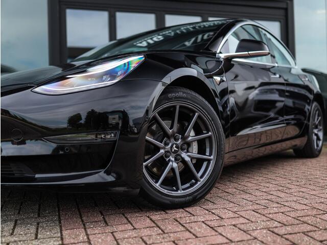 Tesla Model 3 Long Range AWD 75 kWh | Leder | Stoelverw. | Autopilot | Pano | Camera