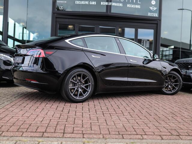 Tesla Model 3 Long Range AWD 75 kWh | Leder | Stoelverw. | Autopilot | Pano | Camera
