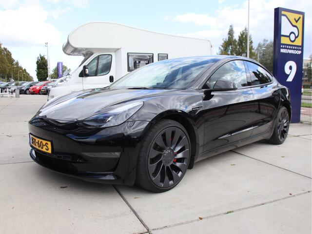 Tesla Model 3 Performance AWD 82kWh Autopilot, Warmtepomp, Pano, VOL opties Aanbieding!