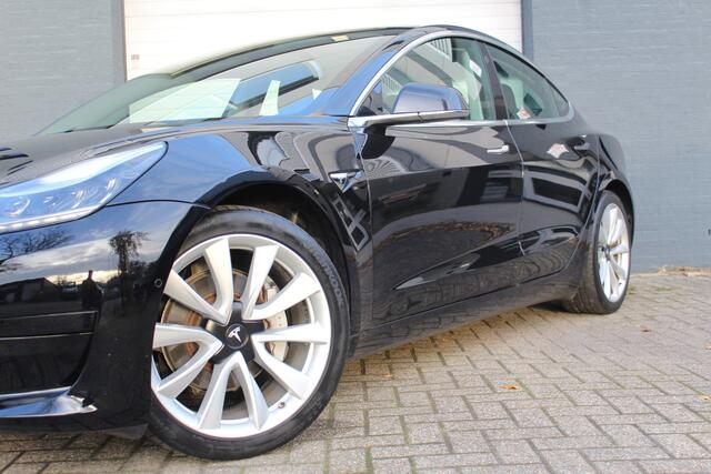 Tesla Model 3 2020 Standard RWD Plus 60 kWh|PANO|Camera|19inch