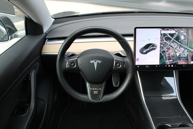 Tesla Model 3 Long Range AWD 75 kWh - Full Self Driving - Autopilot - Winterbanden + LM velgen - Trekhaak - Pano - Keyless - Leder - Rijklaar