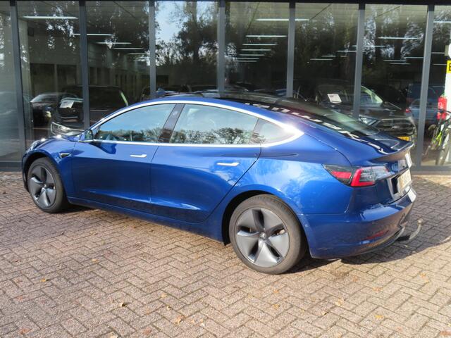 Tesla Model 3 Standard RWD Plus 60 kWh*Autopilot*Trekhaak*EXPORTPRIJS*