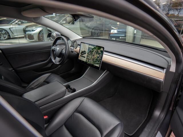 Tesla Model 3 Performance AWD 75 kWh | Autopilot | Warmtepomp | Premium connectivity