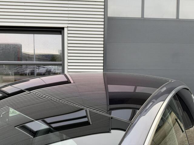 Tesla Model 3 Long Range RWD 75 kWh ?SOH 88.3% ?Autopilot ?Panoramadak ?Vol Leder ?360º Camera ?Stoelverwarming ?Origineel NL