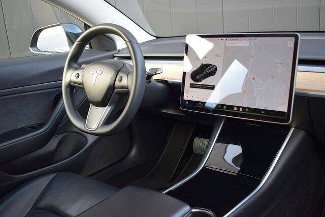 Tesla Model 3 Standard RWD Plus 60kWh LED | Panoramadak | Zwart Leder | 360°Camera | Keyless | Full Map Navi