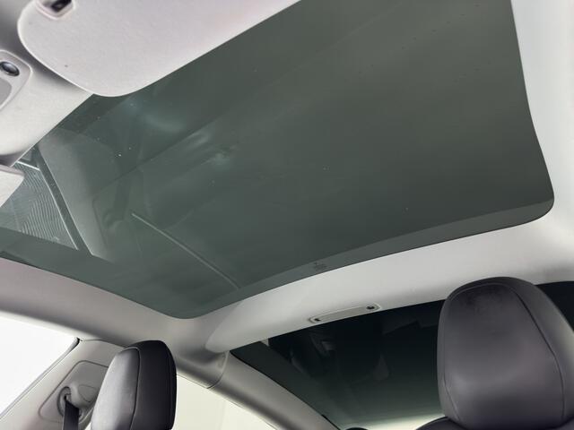 Tesla Model 3 Long Range AWD 75 kWh (INCL-BTW) *AUT | PANO | AUTO-PILOT | LUXURY-LEATHER | KEYLESS | FULL-LED | MEMORY-PACK | SURROUND-VIEW | DAB | CARPLAY | DIGI-COCKPIT | LANE-ASSIST | COMFORT-SEATS | 18"ALU*