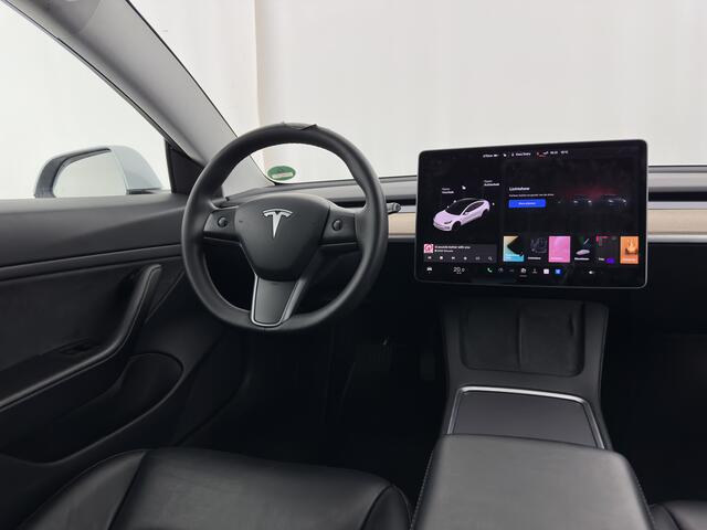 Tesla Model 3 Long Range AWD 75 kWh (INCL-BTW) *AUT | PANO | AUTO-PILOT | LUXURY-LEATHER | KEYLESS | FULL-LED | MEMORY-PACK | SURROUND-VIEW | DAB | CARPLAY | DIGI-COCKPIT | LANE-ASSIST | COMFORT-SEATS | 18"ALU*