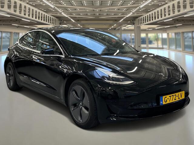 Tesla Model 3 Standard RWD Plus 60 kWh Trekhaak, Tesla,Navi+camera, leder...