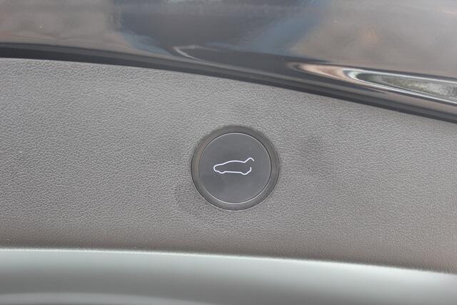 Tesla Model 3 Standard RWD Plus 60 kWh / FACELIFT / Autopilot / Panoramadak / Camera / Leder / 19'' / Leder / Premium Audio / Warmtepomp