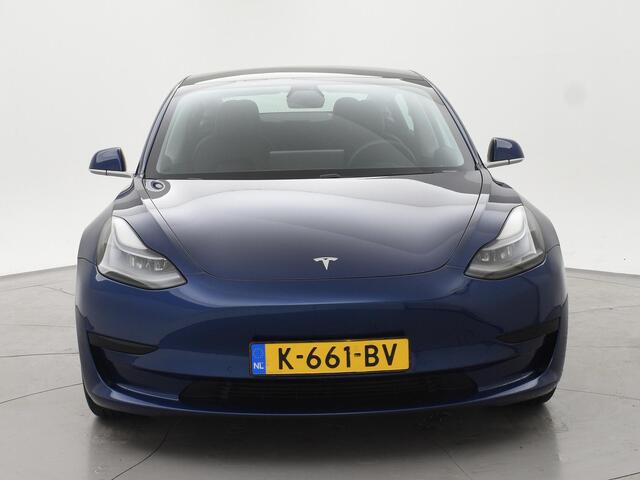 Tesla Model 3 60 kWh RWD *BTW* + LEDER | AUTOPILOT | PANORAMA | 3 CAMERA'S | PRIVACY GLASS