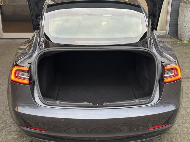 Tesla Model 3 Long Range AWD 75 kWh SOH 87% / NAP / STOELVERWARMING