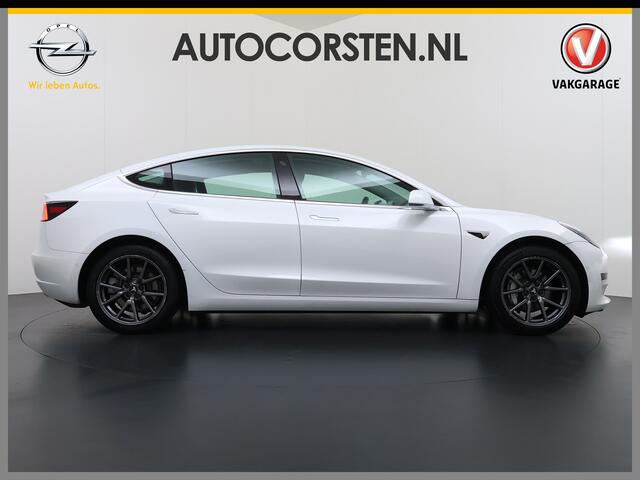 Tesla Model 3 SR Plus 325PK Lmv 18" AutoPilot FSD-3 Leder Pano-dak Adaptive-Cruise Camera's Elektr.-Stuur+Stoelen+Spiegels+Geheugen+Easy-Entry+Verwarmde stoelen Park assistent Pdc WIFI Lane-Assist Speed-Assist Navi LED Comfortstoelen ACC DAB Voorverwarmen interieur via