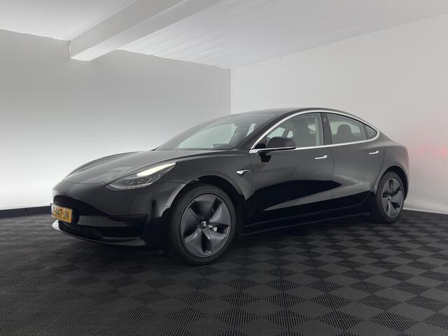 Tesla Model 3 Standard RWD Plus 60 kWh [ 3-Fase ] {SOH-86%} (INCL-BTW) Aut. *PANO | AUTO-PILOT | LEATHER | KEYLESS | FULL-LED | MEMORY-PACK | SURROUND-VIEW | DAB | CARPLAY | DIGI-COCKPIT | LANE-ASSIST | COMFORT-SEATS | 18"ALU*