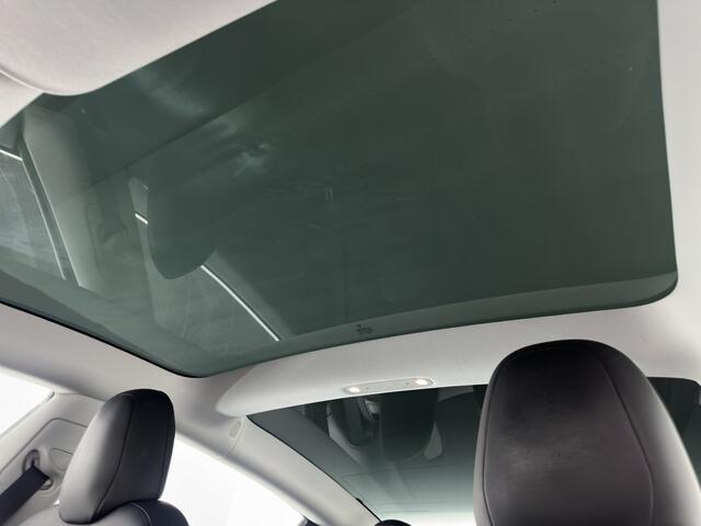 Tesla Model 3 Standard RWD Plus 60 kWh [ 3-Fase ] {SOH-86%} (INCL-BTW) Aut. *PANO | AUTO-PILOT | LEATHER | KEYLESS | FULL-LED | MEMORY-PACK | SURROUND-VIEW | DAB | CARPLAY | DIGI-COCKPIT | LANE-ASSIST | COMFORT-SEATS | 18"ALU*