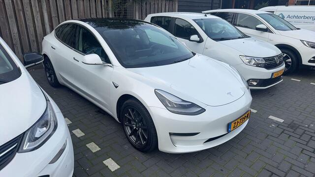 Tesla Model 3 Long Range AWD 75 kWh | Full Self-Driving | Panoramadak |
