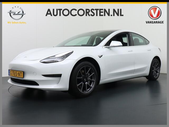 Tesla Model 3 SR+ 60kWh 326PK Trekhaak AutoPilot Premium-Luidsprekers Leer PanoramaDak Adaptive Cruise Lmv 18" Camera's Elektr.-Stuur+Stoelen+Spiegels+Geheugen+Easy-Entry+Verwarmde stoelen Park assistent Pdc WIFI Ecc Lane-Assist Speed-Assist SOH 85% Ecc Navi Led DAB Vo