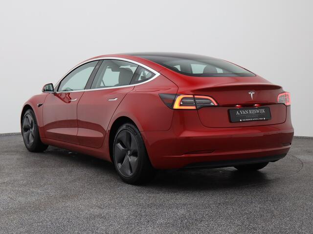Tesla Model 3 Standard RWD Plus 60 kWh | PANO | KEYLESS | AUTOPILOT | STOEL - STUUR VERWARMING