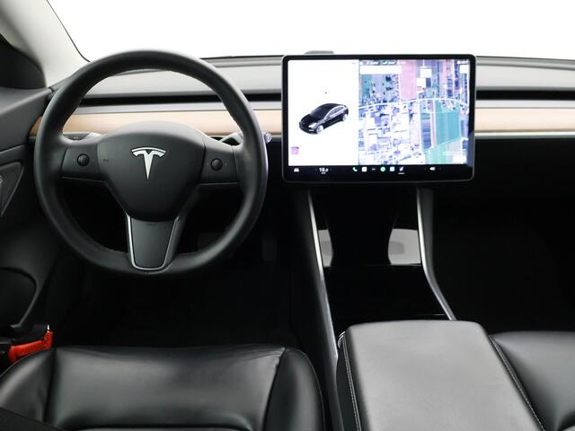 Tesla Model 3 60 kWh RWD *BTW* + LEDER | AUTOPILOT | PANORAMA | 3 CAMERA'S