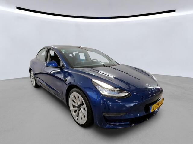 Tesla Model 3 Long Range Dual AWD | Trekhaak | Autopilot | Panorama | Leder | 19 Inch |