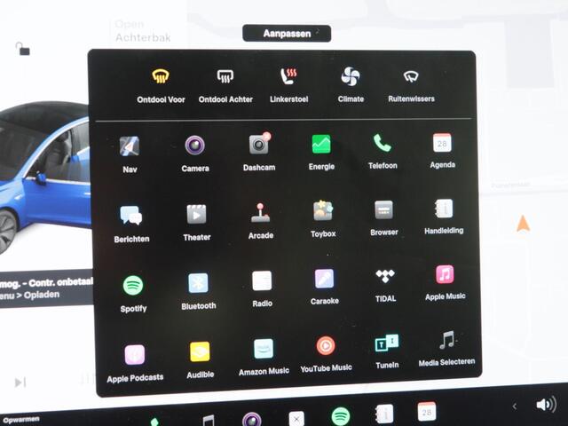 Tesla Model 3 Long Range AWD 75 kWh | Autopilot | Panoramadak | 360 Camera | Stoelverwarming | Trekhaak | Bluetooth | 18 Inch